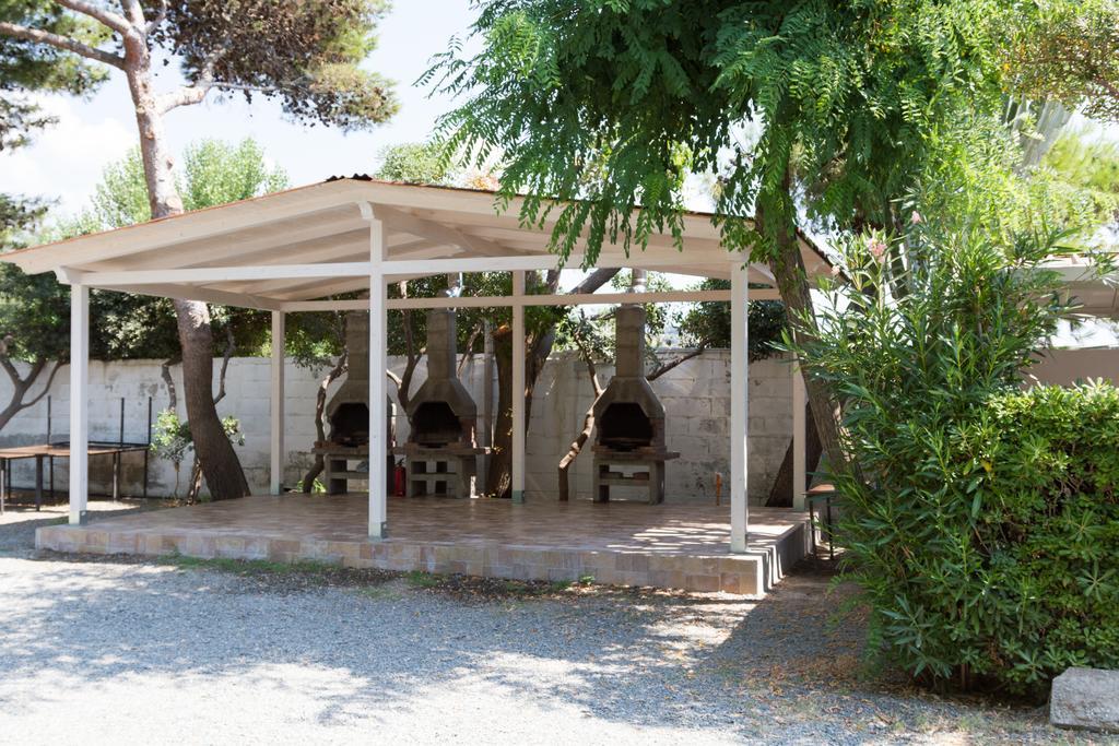 Camping La Focetta Sicula SantʼAlessio Siculo Exterior foto